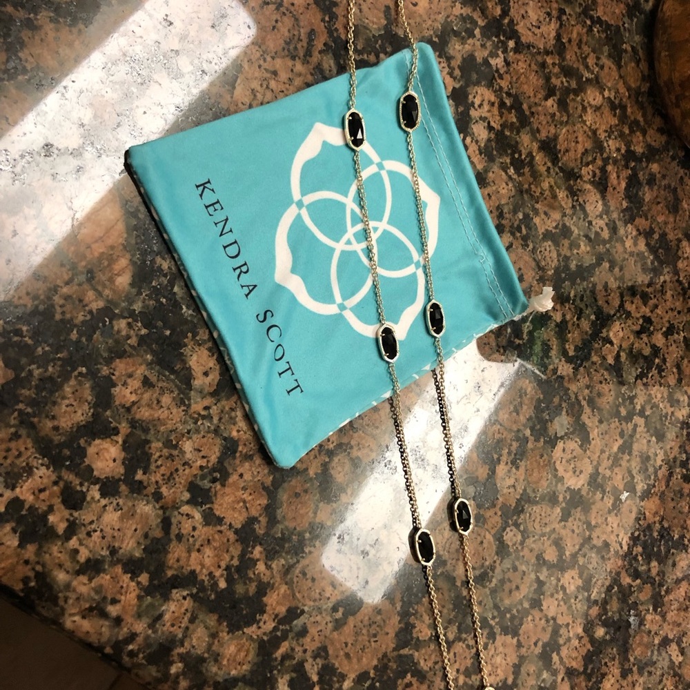 Kendra Scott long necklace